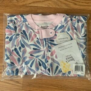 NWT Burt’s Bees Baby lilac mist sleep and play size 0-3 months